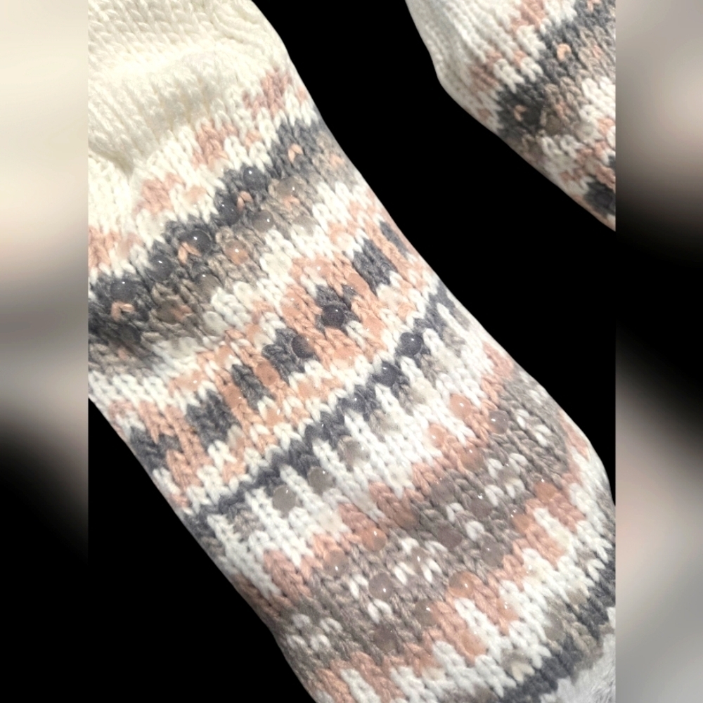 Joy slipper socks with grippers size 4-10 - Picture 4 of 4